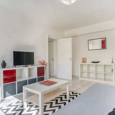 Relaxing 1br Getaway In Domenii Neighbourhood Boekarest